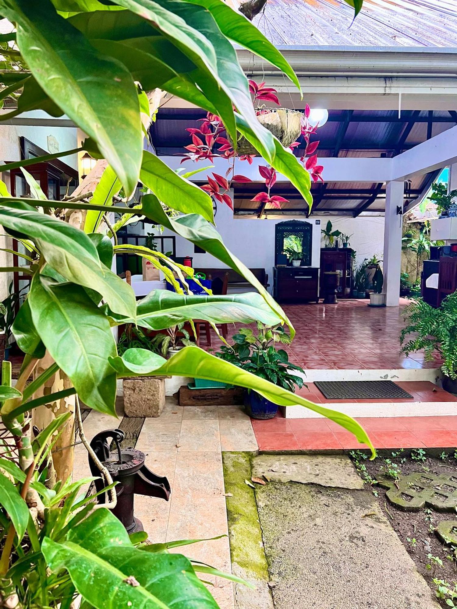 Auntie Gigi'S Place Tagaytay City Exterior photo